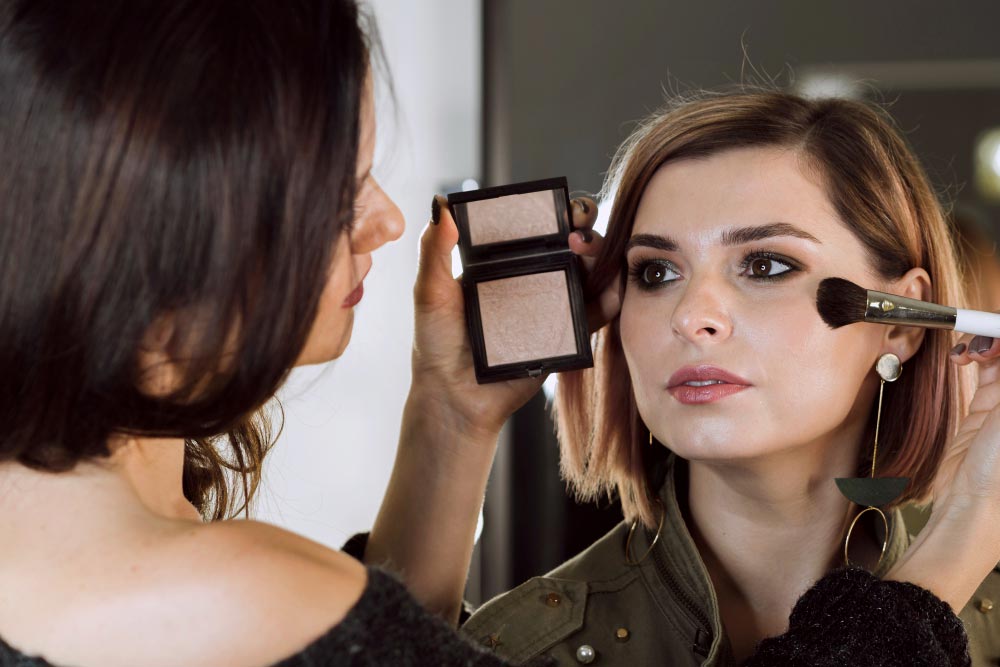 Online Makeup Course Certificate - Earn Your Certification With Ease